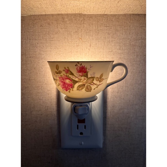 Betson Other - Vintage Betson Handcrafted Tea Cup Night Light